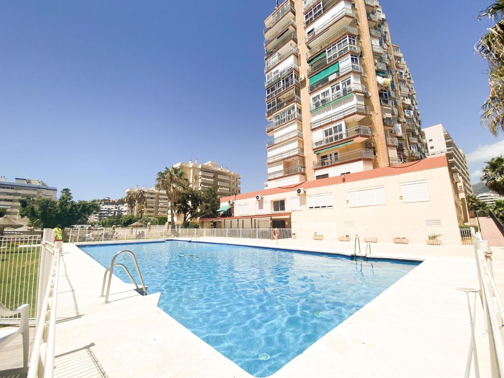 Vistas Al Mar A 1 Min De Playa Con Parkig Gratis Apartment Benalmadena Exterior photo